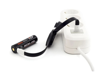    YLP YL1832R 18650 Li-Ion 3.7 3200mAh    .  micro-USB ()